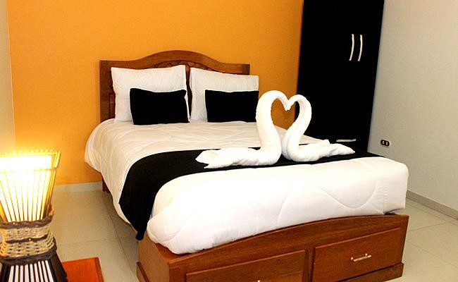 Hostal Universal Huaraz Exteriér fotografie